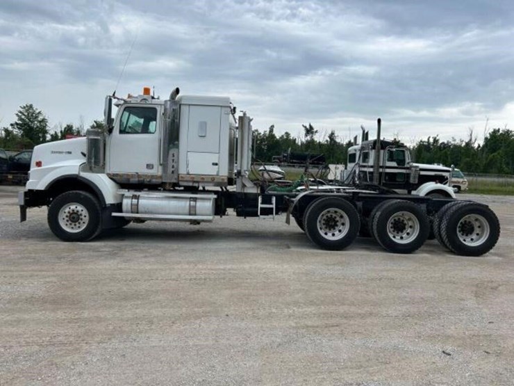 2007-western-star-4900ex-image-11