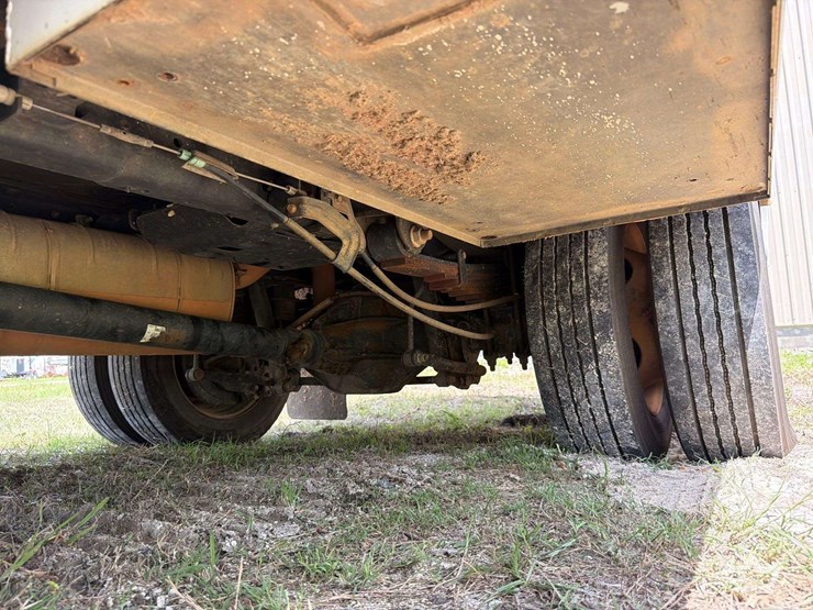 2019-ford-f550-image-29