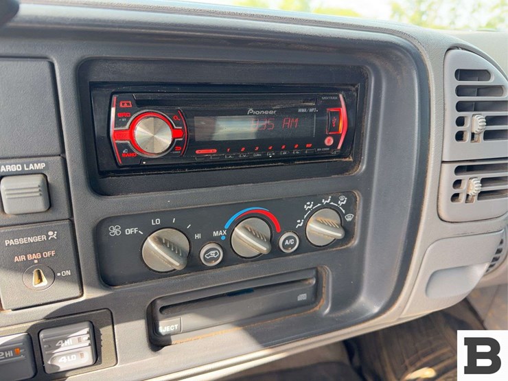 1998-chevrolet-1500-image-19