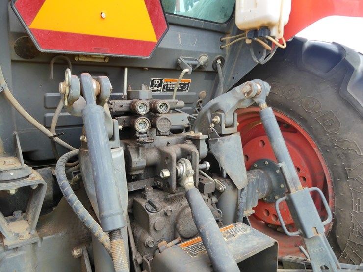2023-kubota-m5-111d-image-6