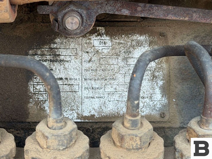 1988-mack-rd688s-image-39