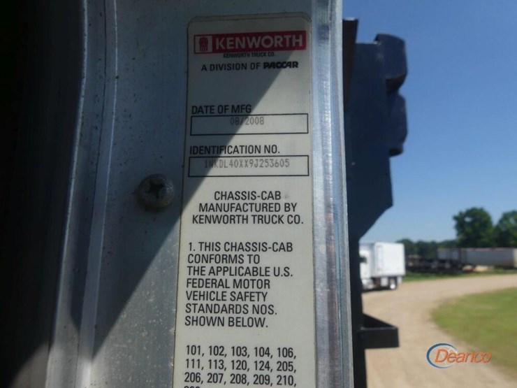 2009-kenworth-t800-image-24