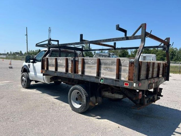 2009-ford-f550-image-6