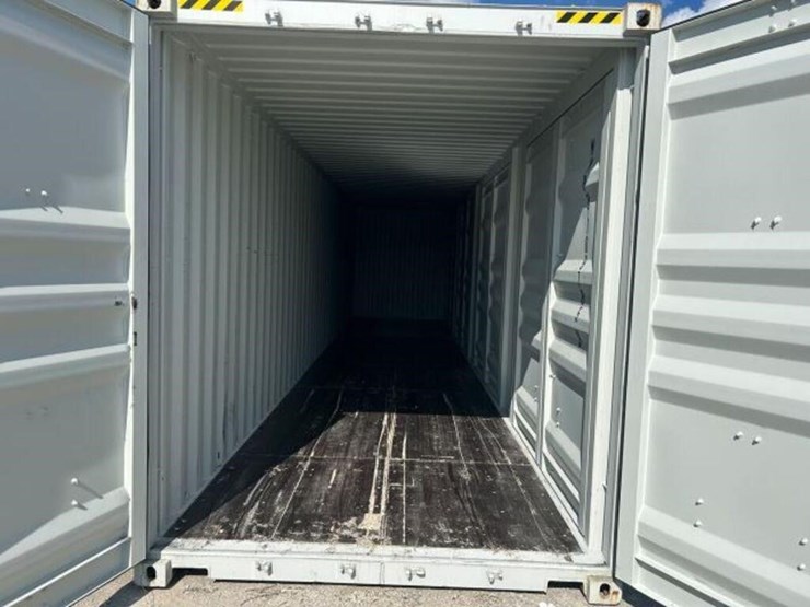 2025-one-way-40-ft-image-10