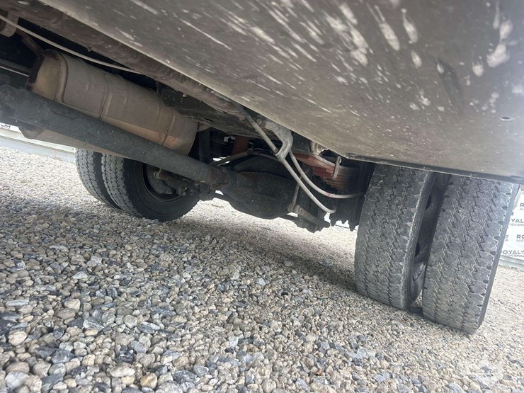 2017-ford-f550-image-30