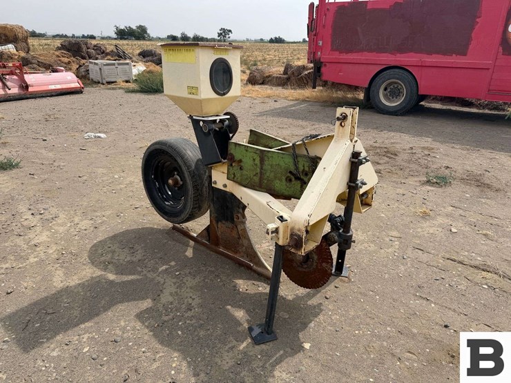 gopher-baiter-machine---hermiston,-or-image-2