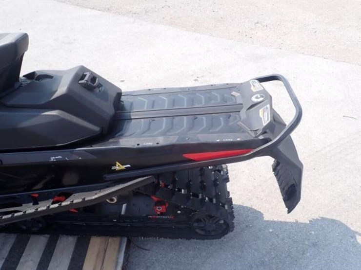 2021-ski-doo-renegade-x-850-snowmobile-2bpsumj6mv0-image-17