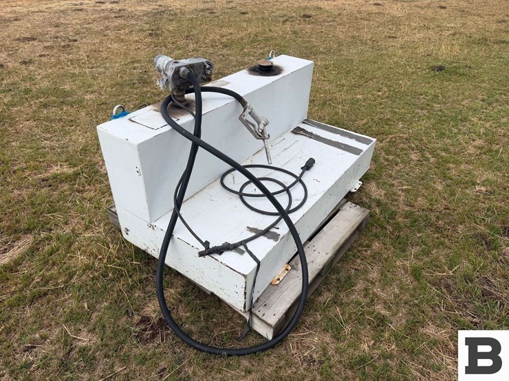 delta-l-shaped-diesel-transfer-tank-w/-gpi-pump---ellensburg,-wa-image-1