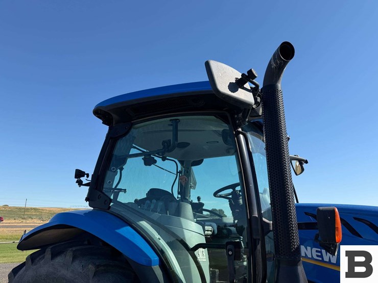 2016-new-holland-t6.145-image-45