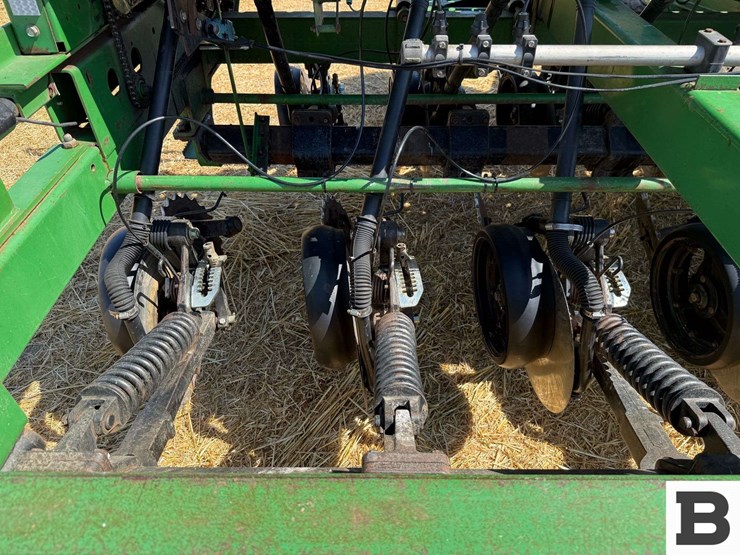 2003-john-deere-1590-image-18