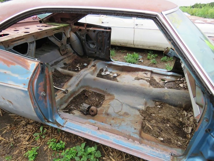 1966-chevrolet-impala-2dr-ht-image-2