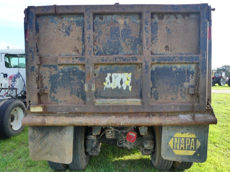 2007-mack-dump-truck-image-8
