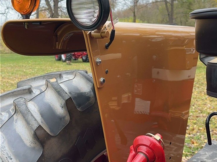 1970-1026-farmall-hydro-row-crop-golden-demonstrator-image-67