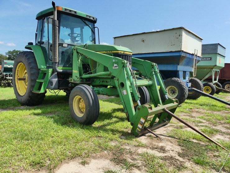 john-deere-7400-image-2