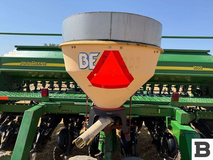 2003-john-deere-1590-image-45