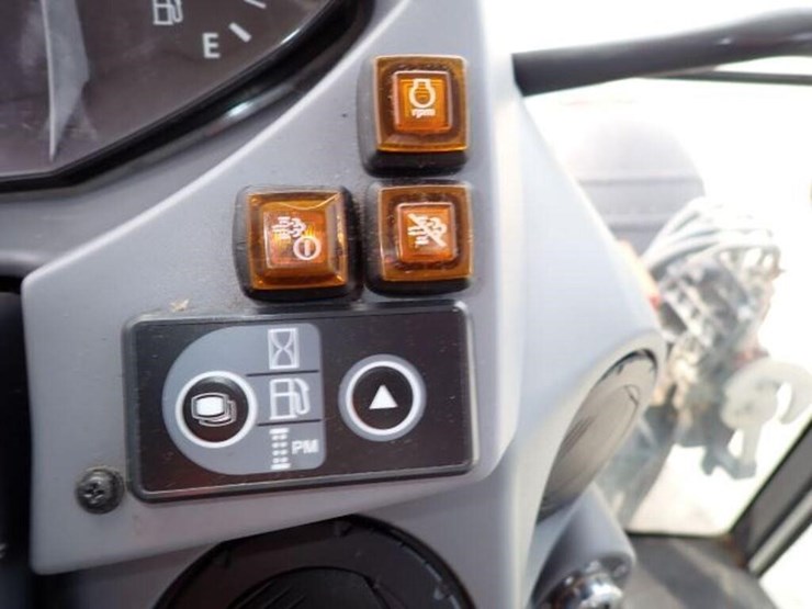 2021-kubota-m4-071-image-14