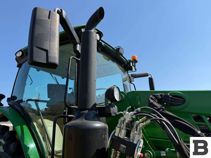 2016-john-deere-6155r-image-57