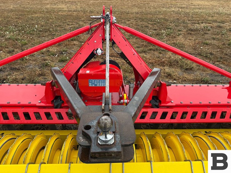 2025-pottinger-lion-4030-master-rotary-harrow-image-18