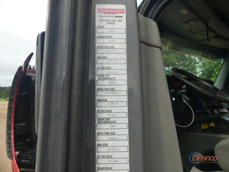 2019-kenworth-t880-image-24
