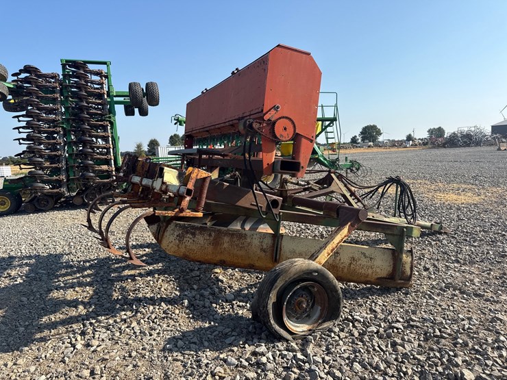 #49390-•-levee-squeezer-w/-seeder-inv#-49390-image-4