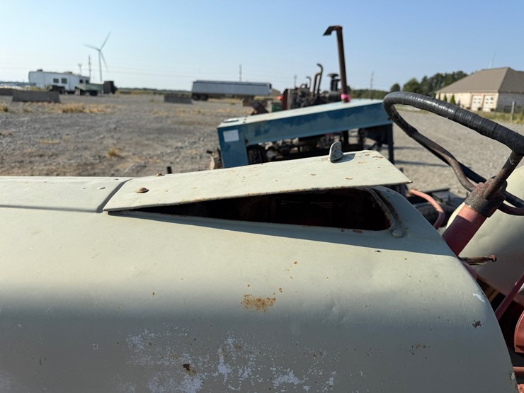 ford-tractor-image-23
