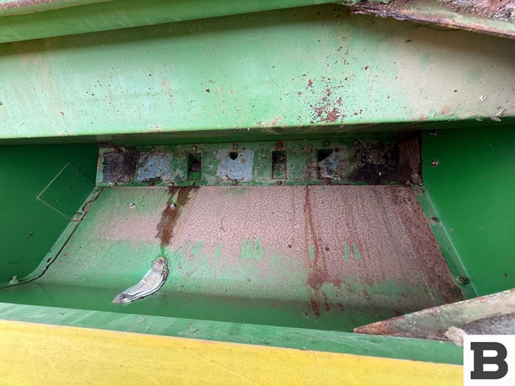 john-deere-8350-image-19