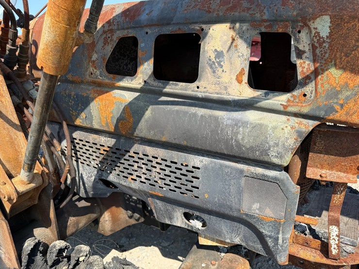 #52917-•-*inop-tractor-inv#52917-image-50