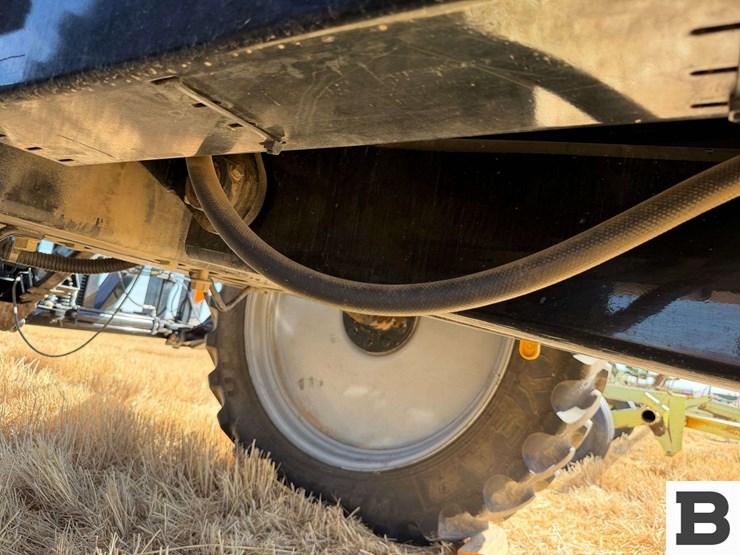 ag-spray-equipment-7000-image-39