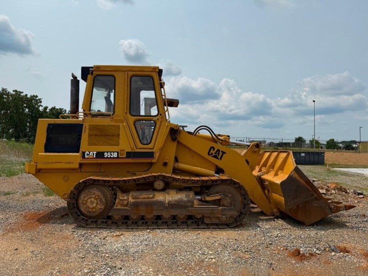 caterpillar-953b-image-2