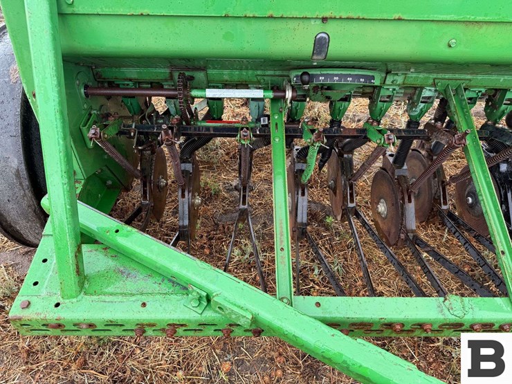 john-deere-8350-image-10