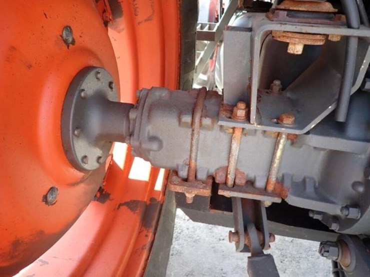 2009-kubota-m135x-image-84