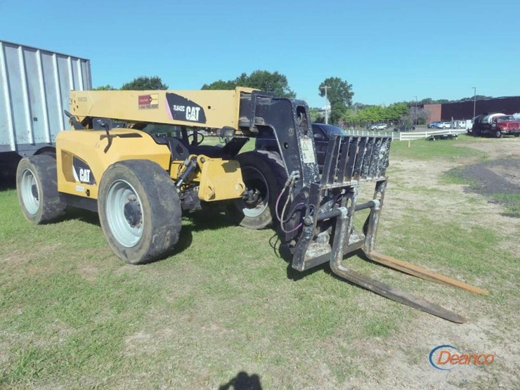 2015-caterpillar-tl642c-image-1