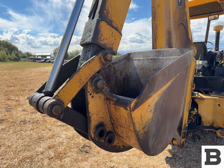 1987-deere-710b-image-46
