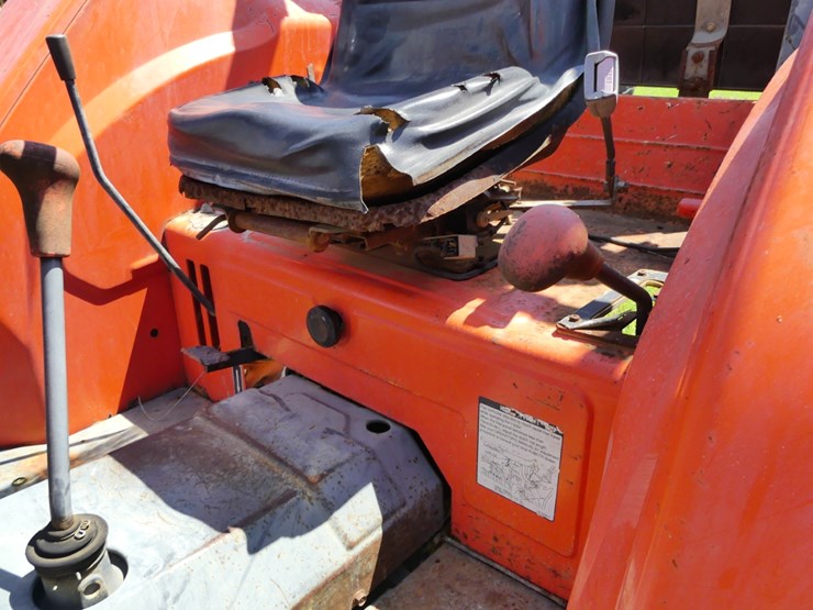 2007-kubota-m4800-image-11