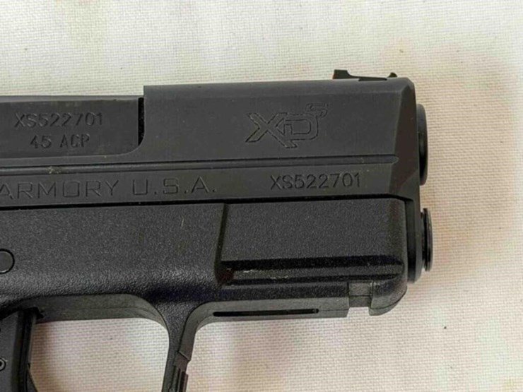 springfield-xds-45acp-pistol-image-15