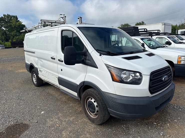 2018-ford-transit-image-3