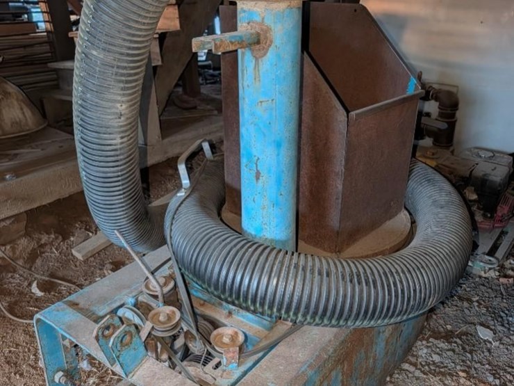 3pt-bale-shredder-attachment-image-1