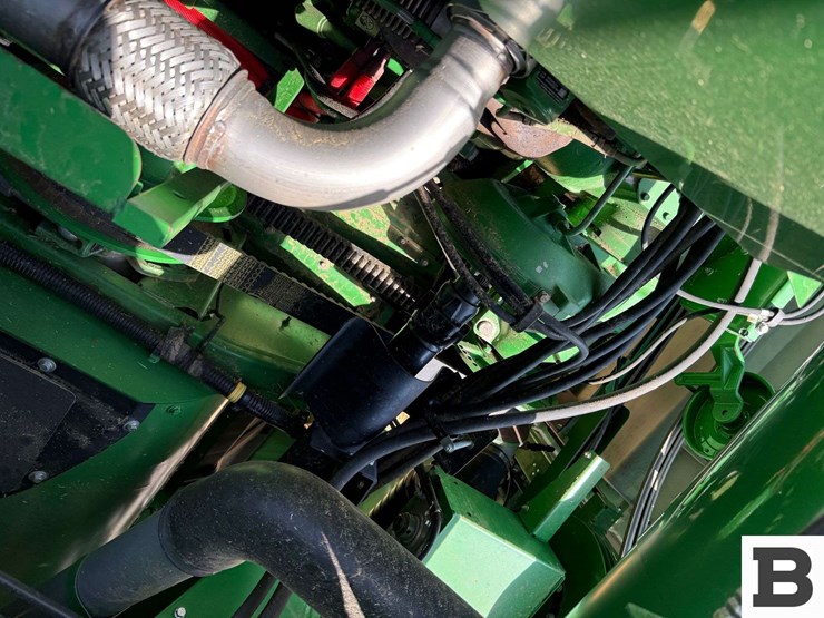 2014-john-deere-s660-image-60