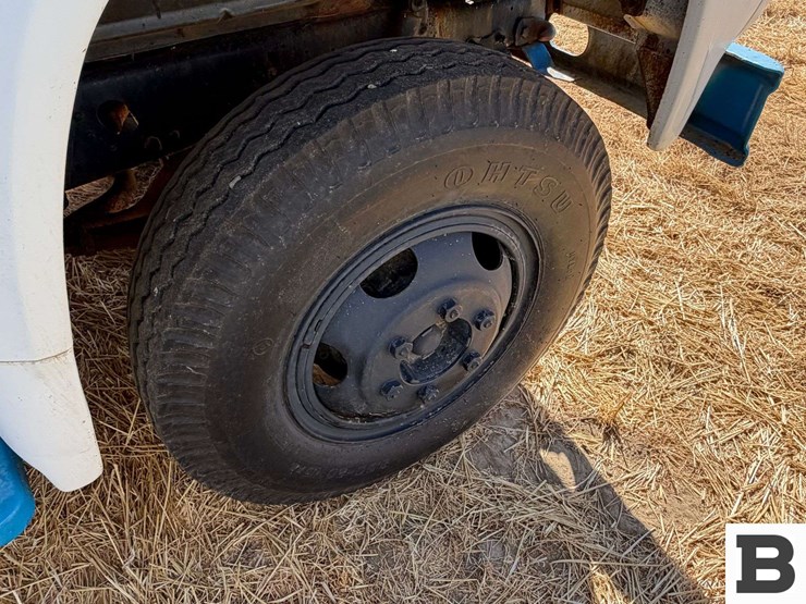 1976-ford-f750-image-17