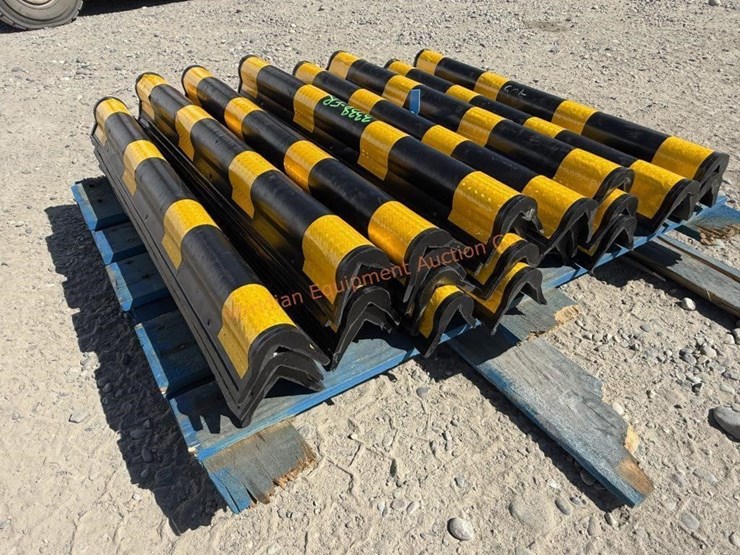 ~25--rubber-corner-bumpers-image-5