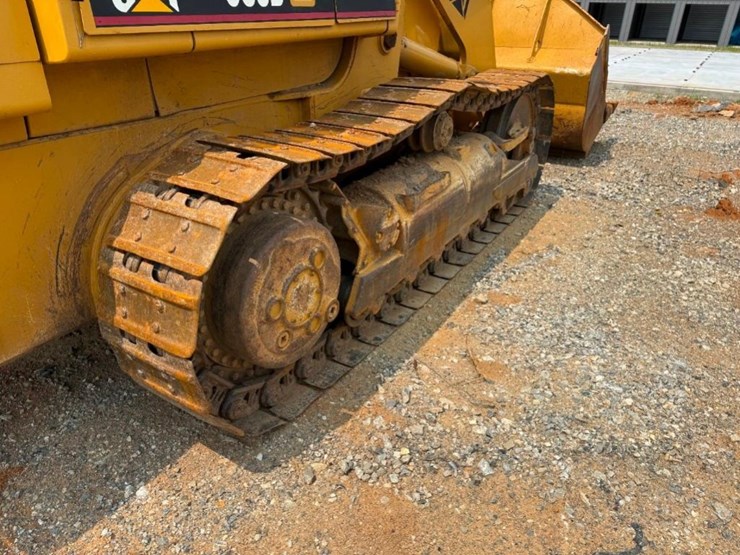 caterpillar-953b-image-10