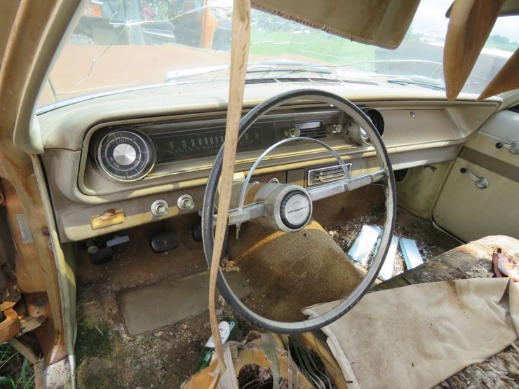 1965-chevrolet-biscayne-4dr-sedan-image-6