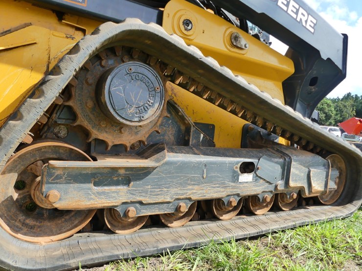 2020-deere-333g-image-6