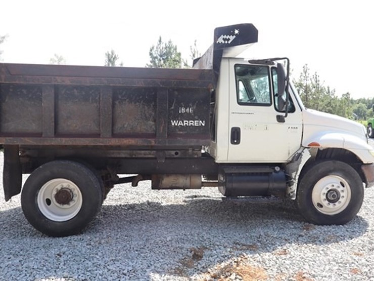 2005-international-durastar-4300-image-6