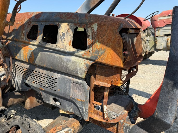#52917-•-*inop-tractor-inv#52917-image-49