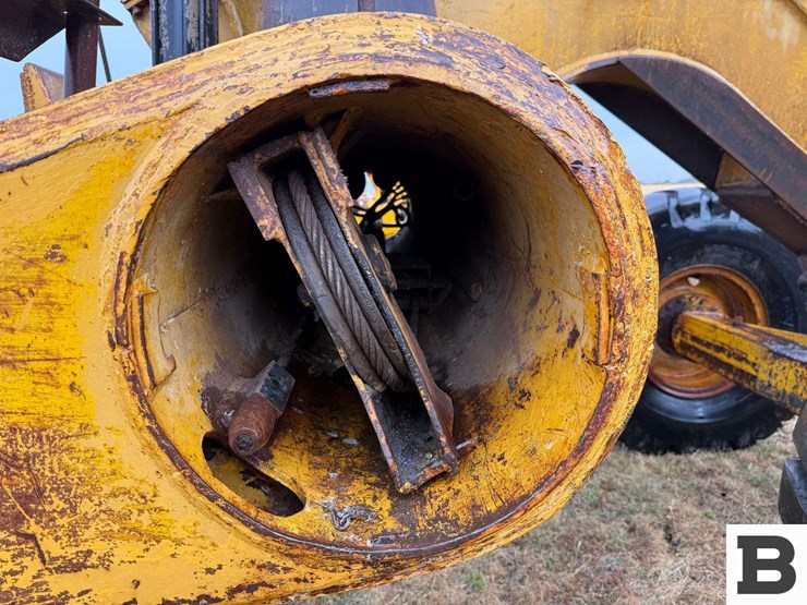 caterpillar-60-image-41
