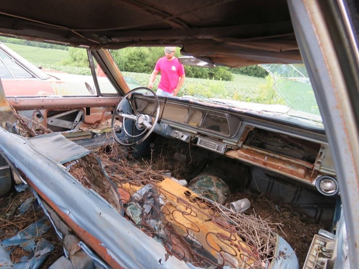1966-chevrolet-impala-4dr-sedan-image-9
