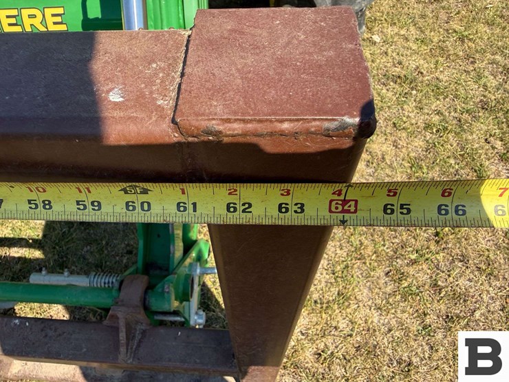 2016-john-deere-6155r-image-12