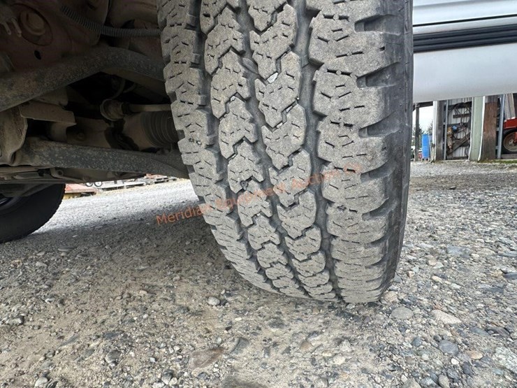 2000-chevrolet-k2500-image-33