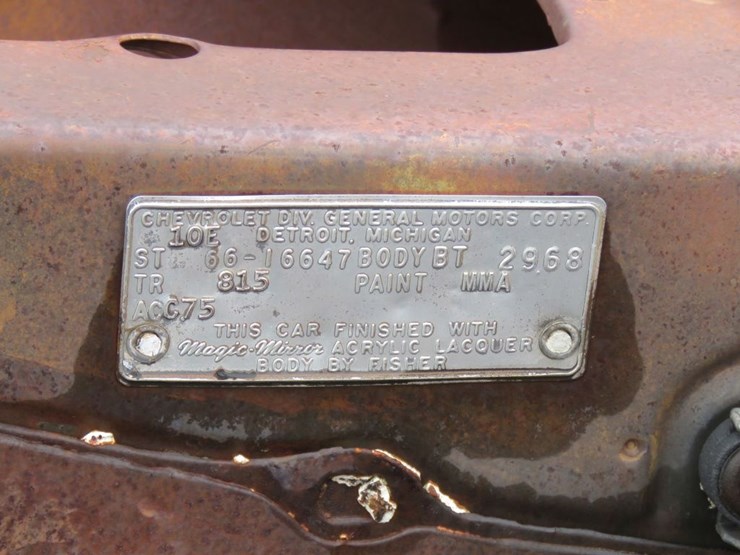 1966-chevrolet-caprice-2dr-ht-image-3